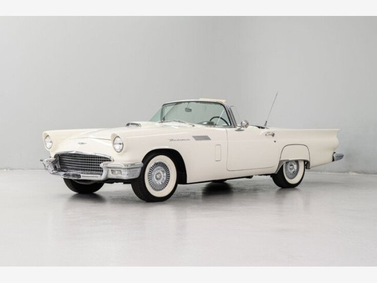 Thumbnail Photo undefined for 1957 Ford Thunderbird